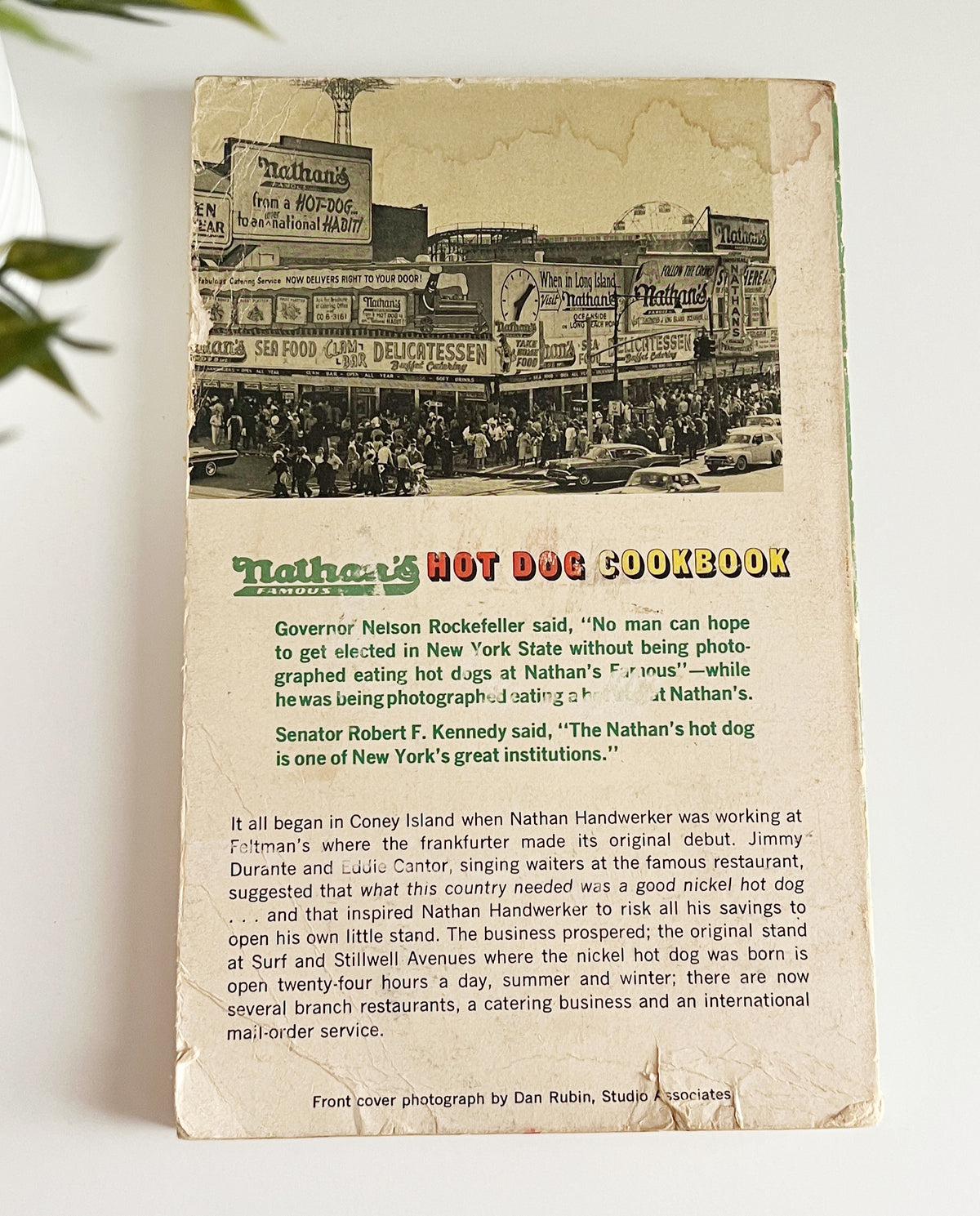 Nathan's Hot Dog Cookbook - Murray Handwerker – 1968 Grosset & Dunlap