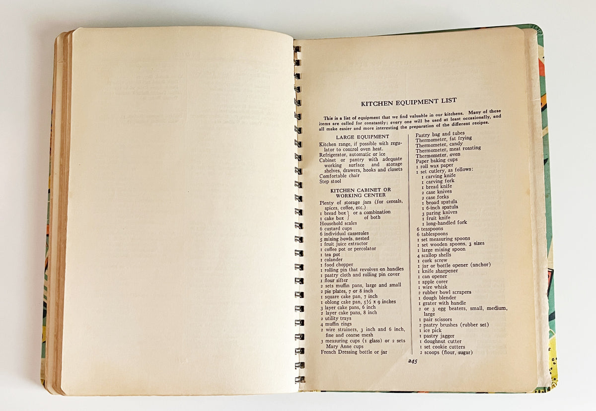 The Alice Bradley Menu Cook Book - Alice Bradley 1936