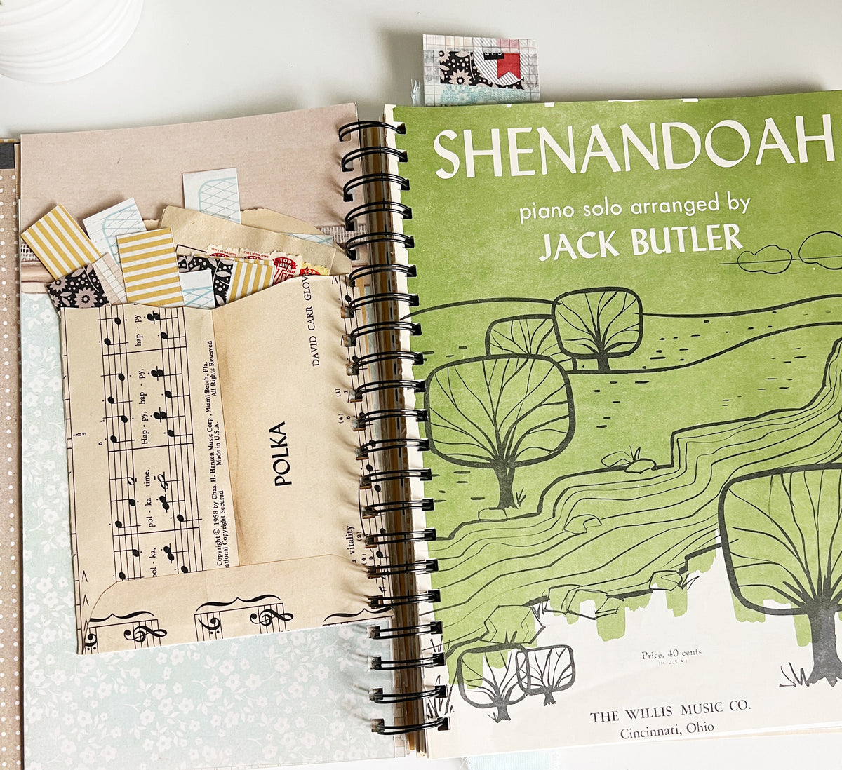 Journal -Small floral, Big Illustrations