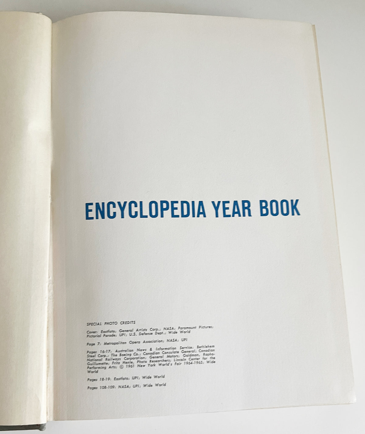 Encyclopedia Year Book Collection - 1960s