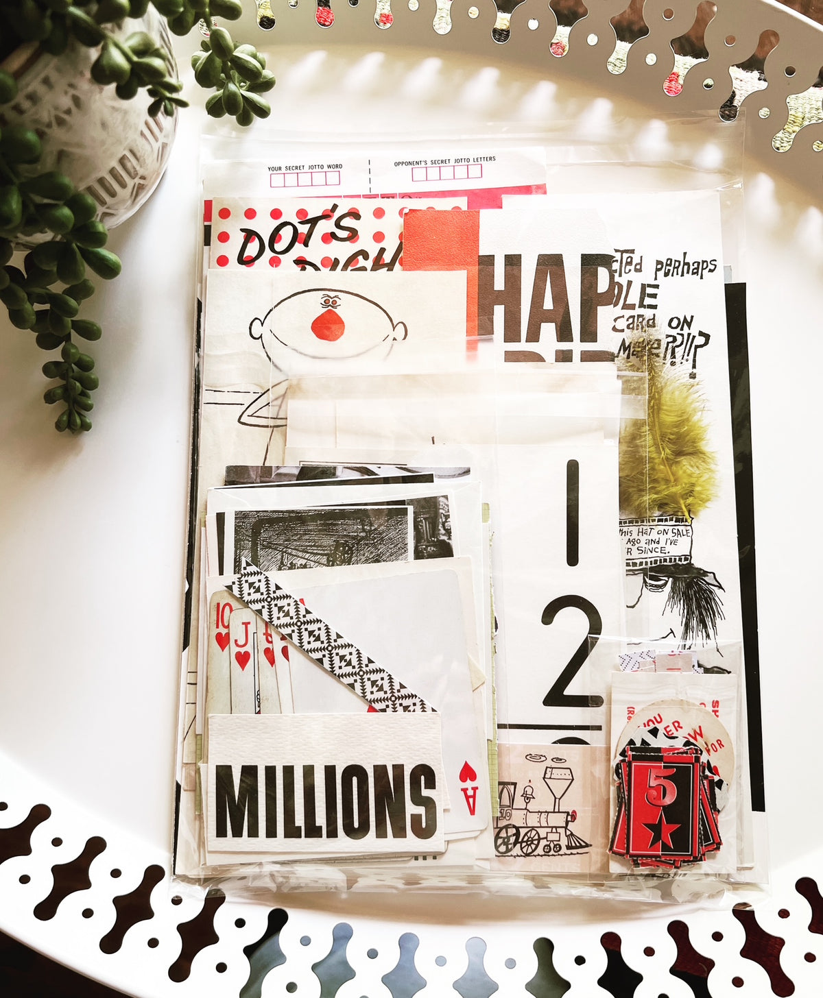 Black, White, & Red: Junk Journal Pack